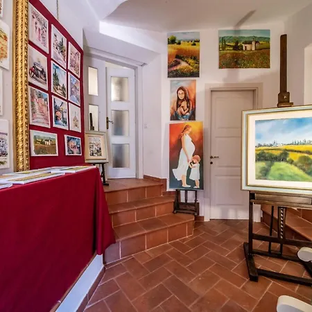 Homegallery Volta Pinta 2* Assisi